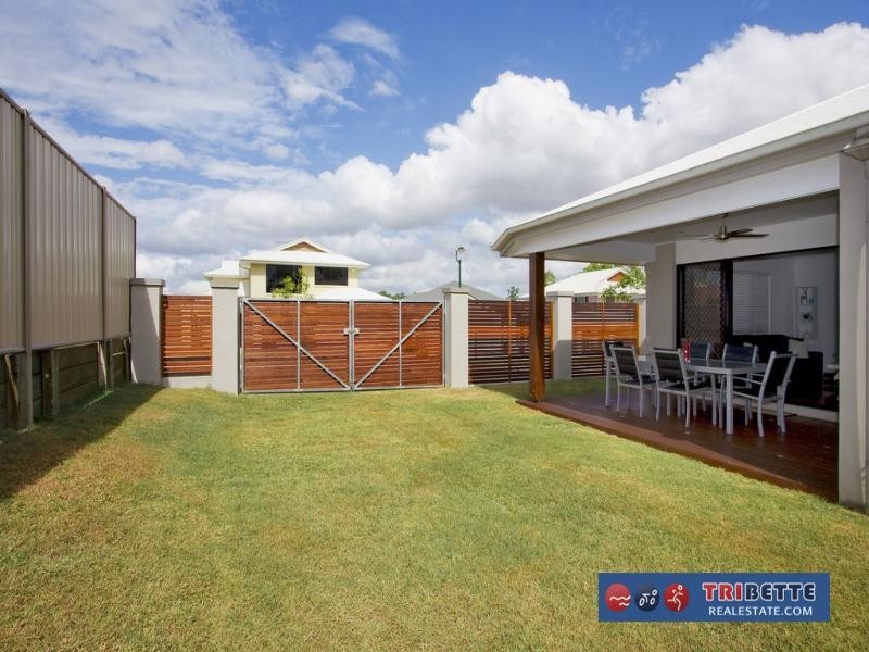 27 Christopher Place, Sinnamon Park QLD 4073