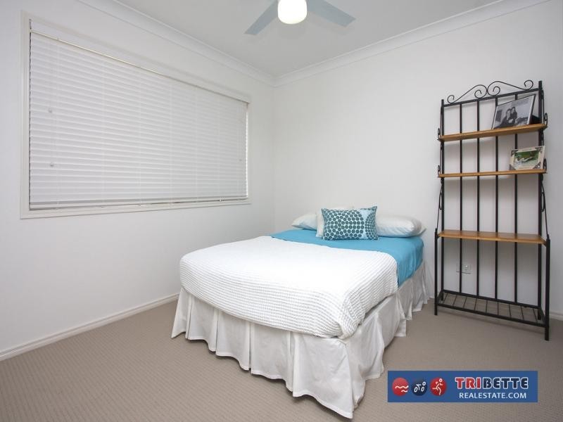 27 Christopher Place, Sinnamon Park QLD 4073