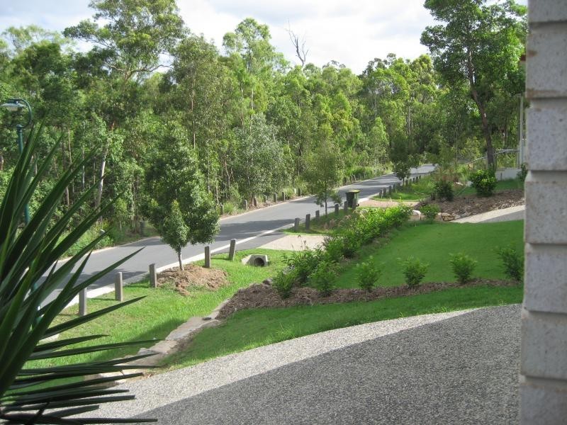 16 Jason Street, Sinnamon Park QLD 4073