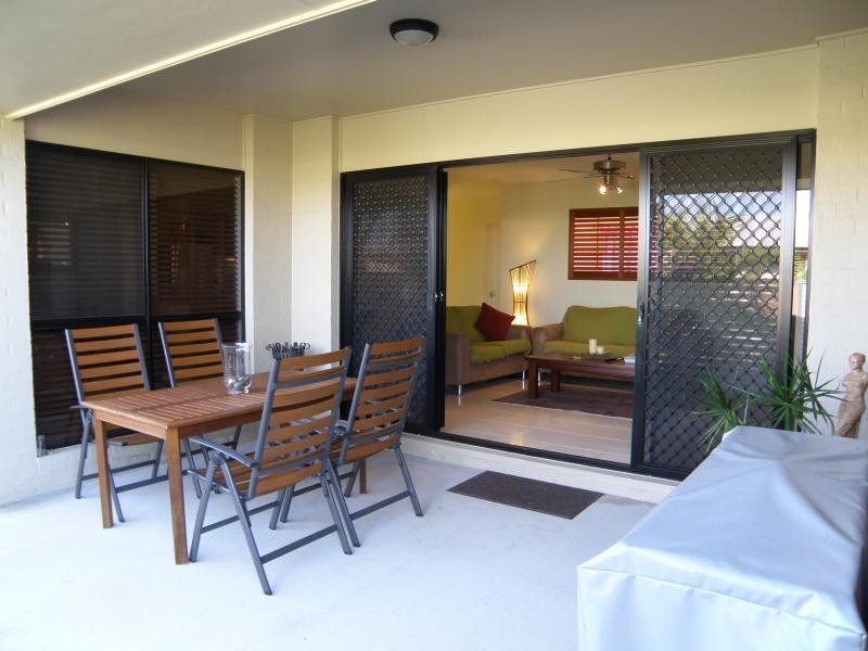 5 Grevillea St, Sinnamon Park QLD 4073