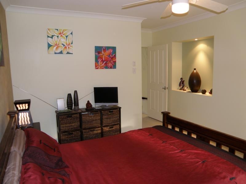 5 Grevillea St, Sinnamon Park QLD 4073