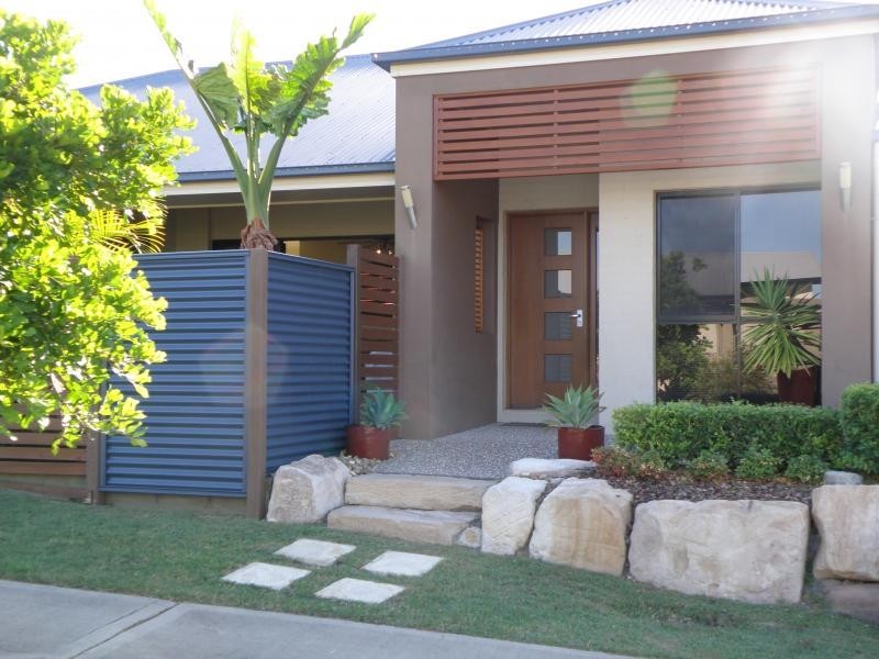 5 Grevillea St, Sinnamon Park QLD 4073