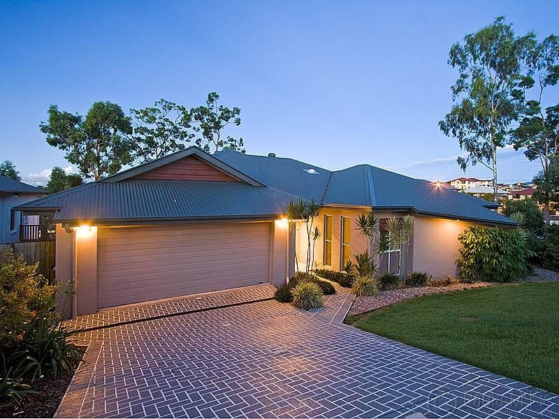 42 Summit Drive, Springfield Lakes QLD 4300
