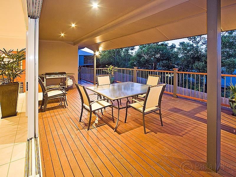 42 Summit Drive, Springfield Lakes QLD 4300