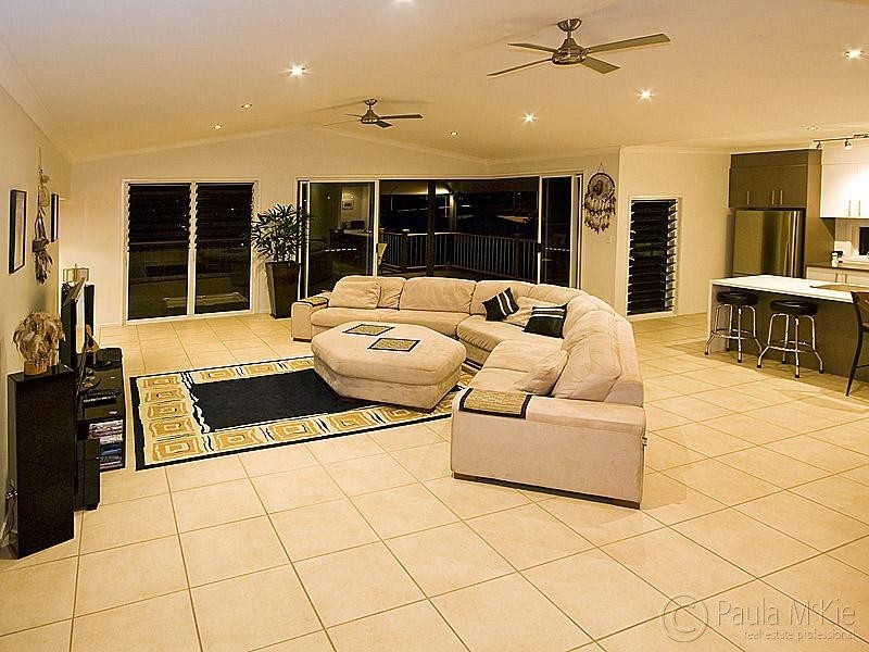 42 Summit Drive, Springfield Lakes QLD 4300