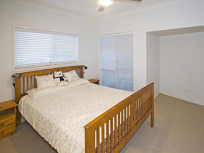 42 Summit Drive, Springfield Lakes QLD 4300