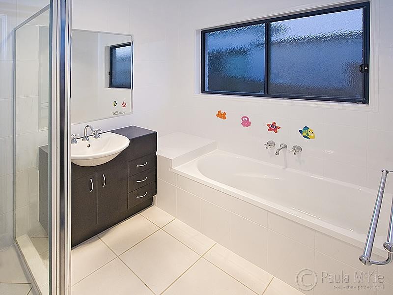 17 THE PROMENADE, Springfield Lakes QLD 4300