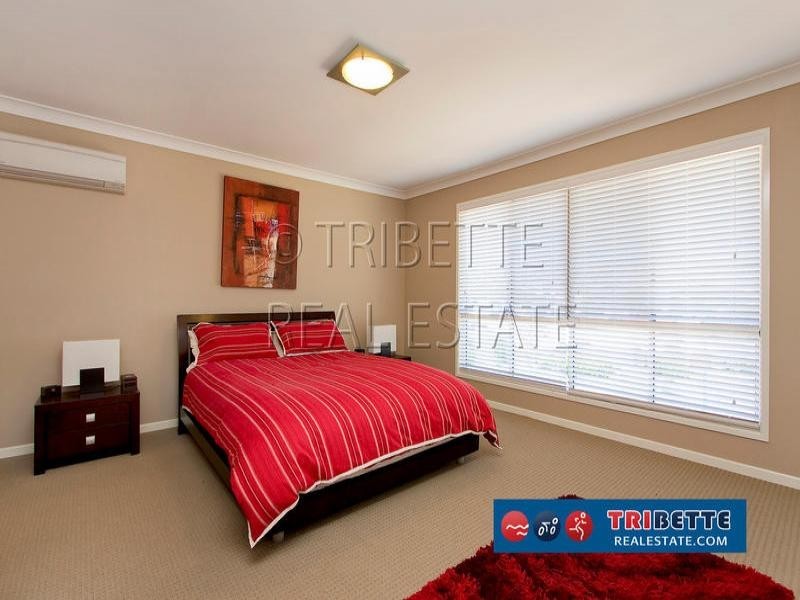 68 Flindersia Cres, Seventeen Mile Rocks QLD 4073
