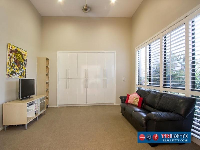 103 Burdekin Drive, Sinnamon Park QLD 4073