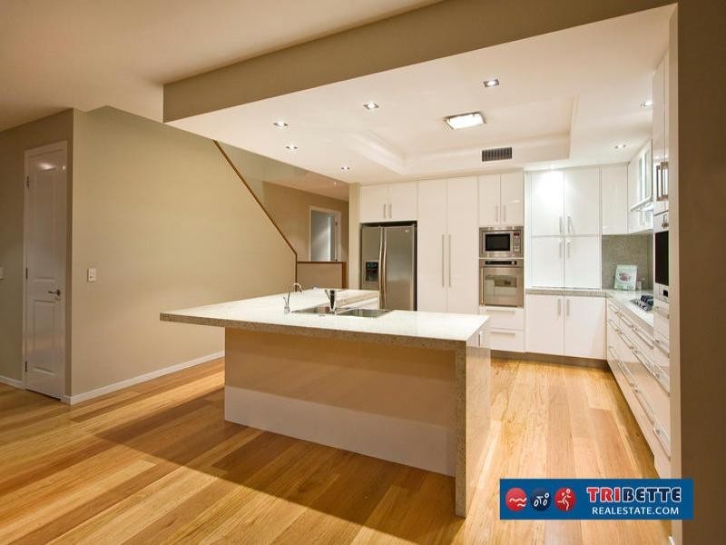 103 Burdekin Drive, Sinnamon Park QLD 4073