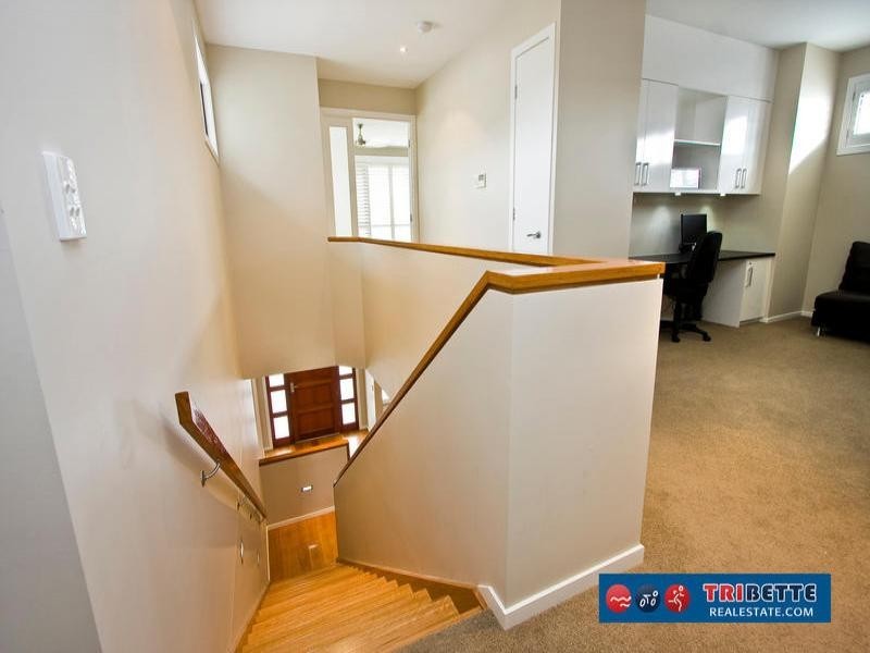 103 Burdekin Drive, Sinnamon Park QLD 4073