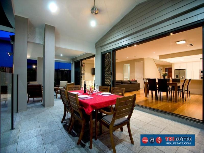 103 Burdekin Drive, Sinnamon Park QLD 4073