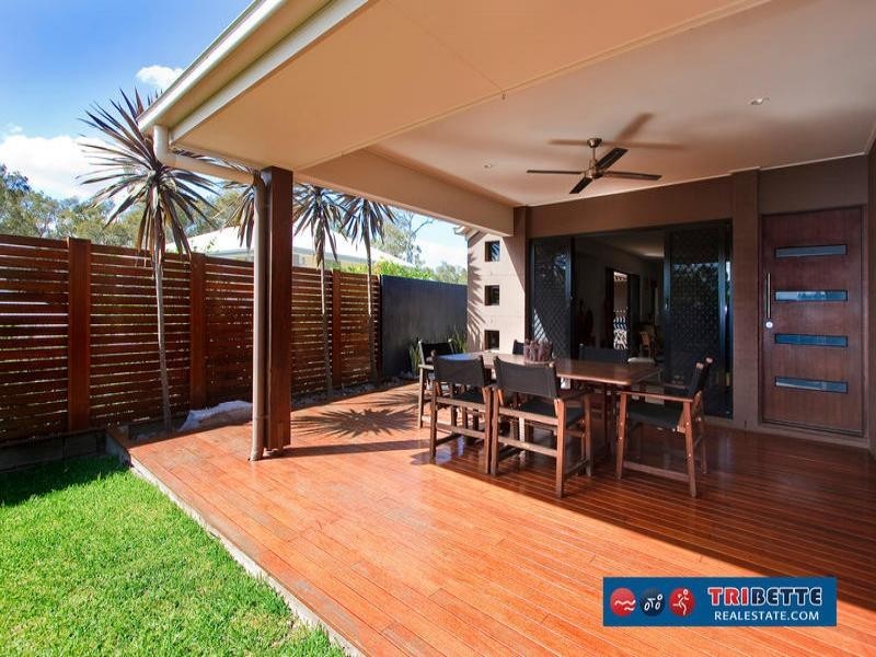 17 Backhousia Crescent, Sinnamon Park QLD 4073