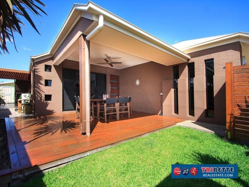 17 Backhousia Crescent, Sinnamon Park QLD 4073