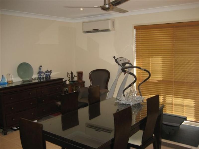 31 Burnside Crescent, Westlake QLD 4074