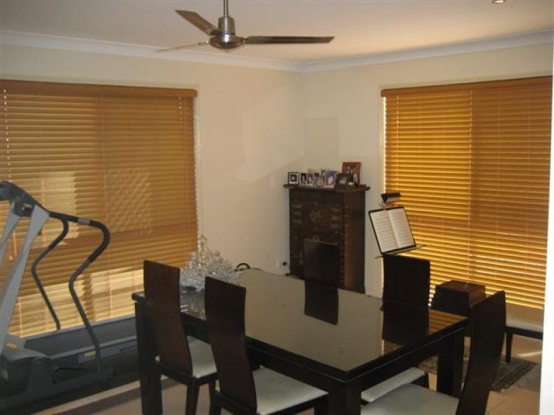 31 Burnside Crescent, Westlake QLD 4074