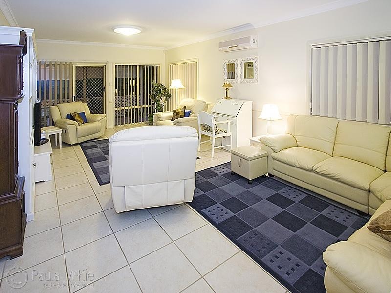 1 Trevi Place, Springfield Lakes QLD 4300