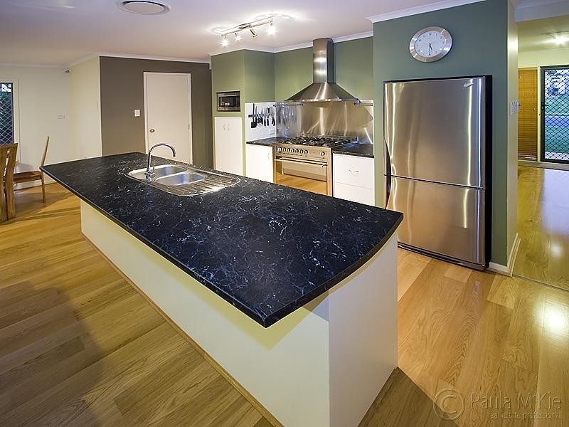 11 Neptune Street, Springfield Lakes QLD 4300