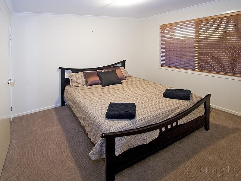 11 Neptune Street, Springfield Lakes QLD 4300