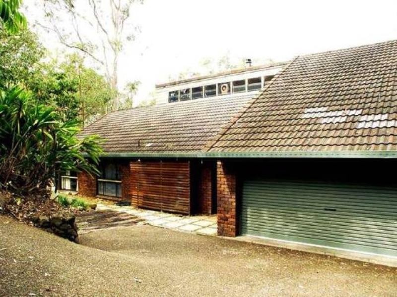 12 Wexford Street, Chapel Hill QLD 4069