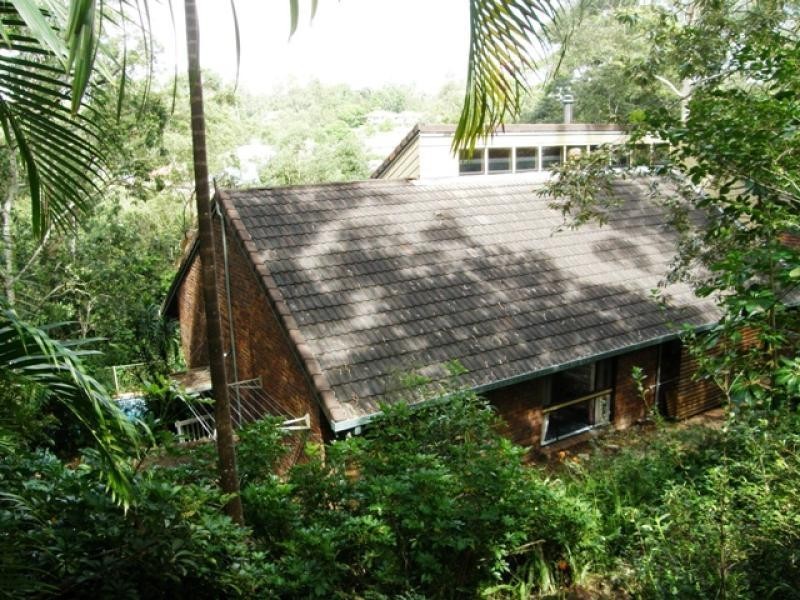 12 Wexford Street, Chapel Hill QLD 4069