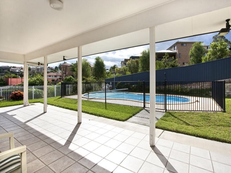 22 Mozart Place, Mount Ommaney QLD 4074