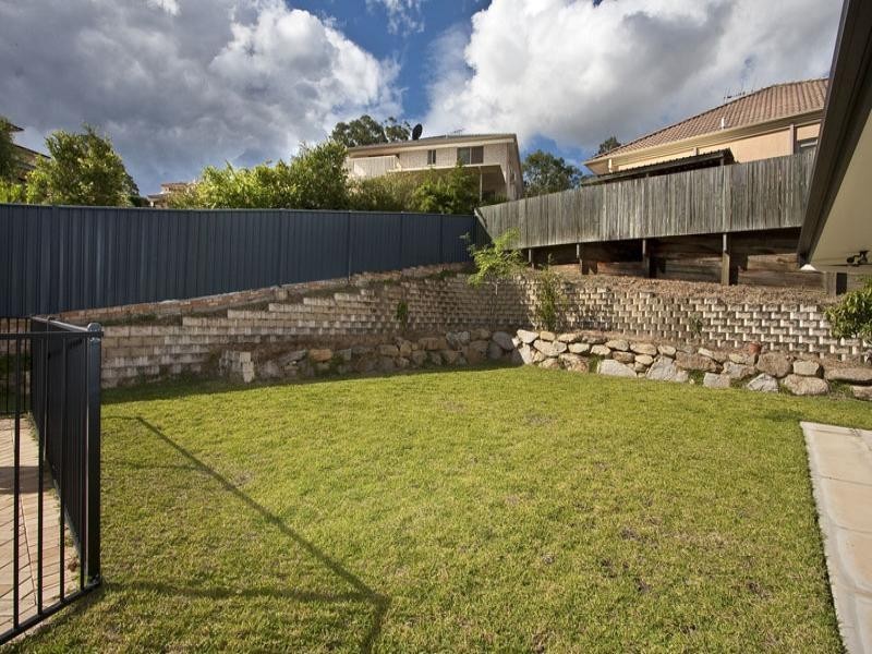 22 Mozart Place, Mount Ommaney QLD 4074