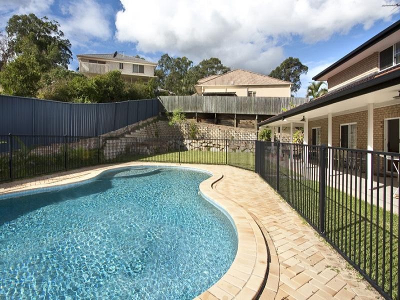 22 Mozart Place, Mount Ommaney QLD 4074