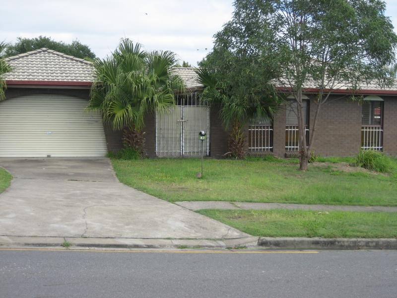 10 Loffs Road, Jamboree Heights QLD 4074