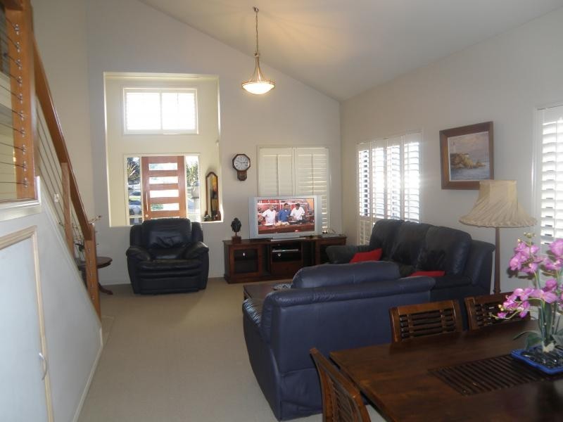 16 Bottlebrush Street, Heathwood QLD 4110