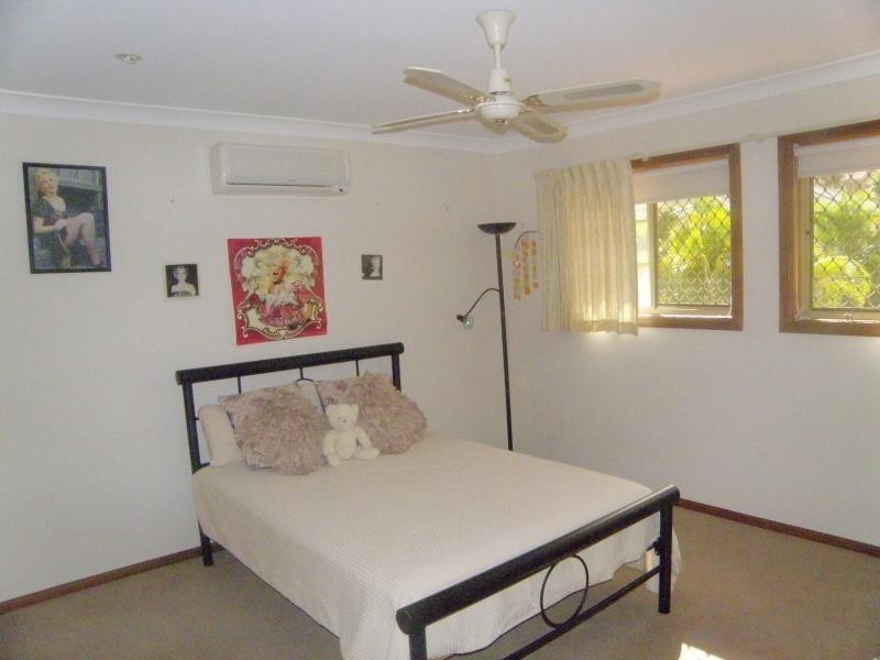 12/15 Abel Smith Cr, Mount Ommaney QLD 4074