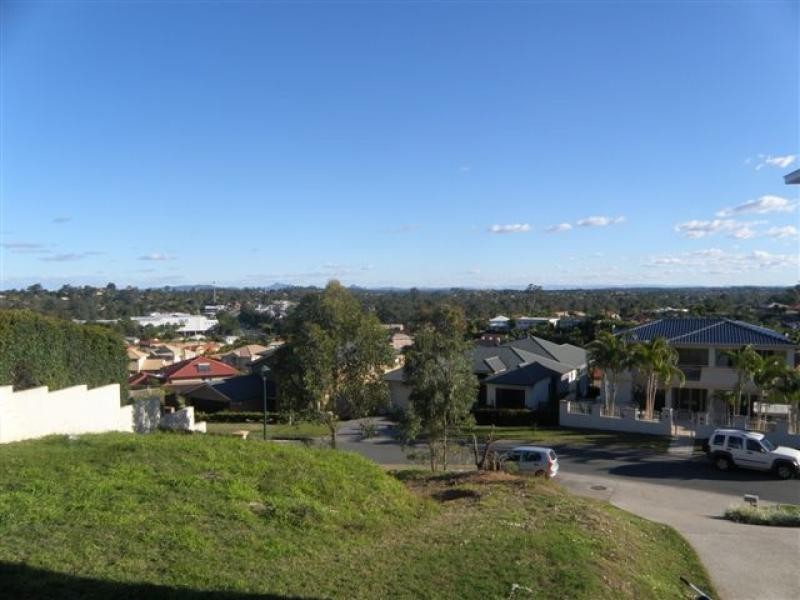 19 Debussy Pl, Mount Ommaney QLD 4074