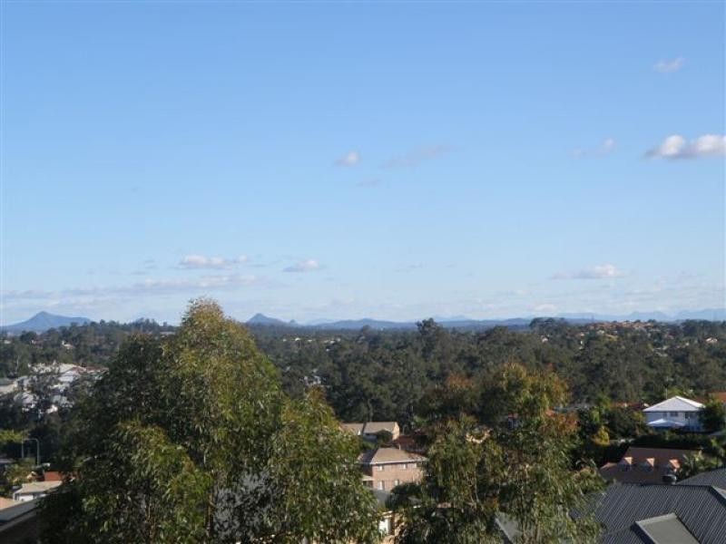 19 Debussy Pl, Mount Ommaney QLD 4074