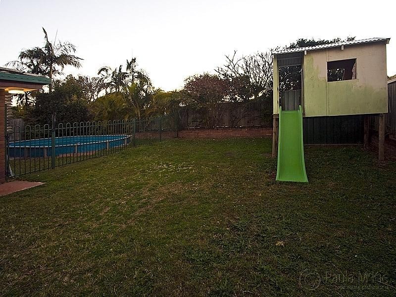 33 MISTRAL ST, Jamboree Heights QLD 4074