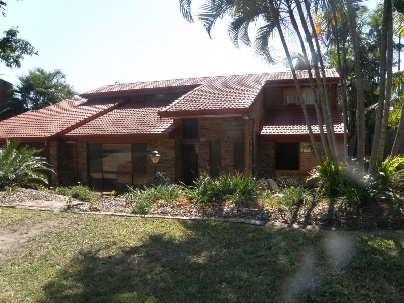 10 Clutha Street, Westlake QLD 4074