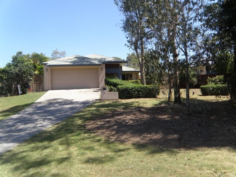 3 Tea Tree Cr, Sinnamon Park QLD 4073