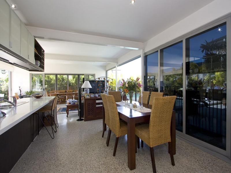 1 Balonne Ave, Sinnamon Park QLD 4073