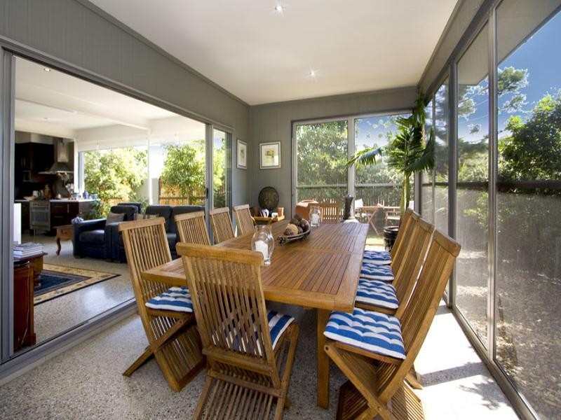 1 Balonne Ave, Sinnamon Park QLD 4073