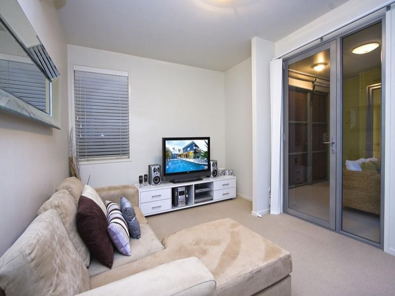 55 Burdekin Dr, Sinnamon Park QLD 4073