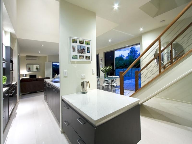 55 Burdekin Dr, Sinnamon Park QLD 4073