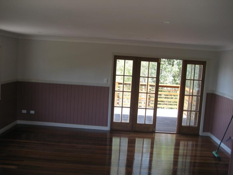 70 Greenwood Village Rd, Redbank Plains QLD 4301