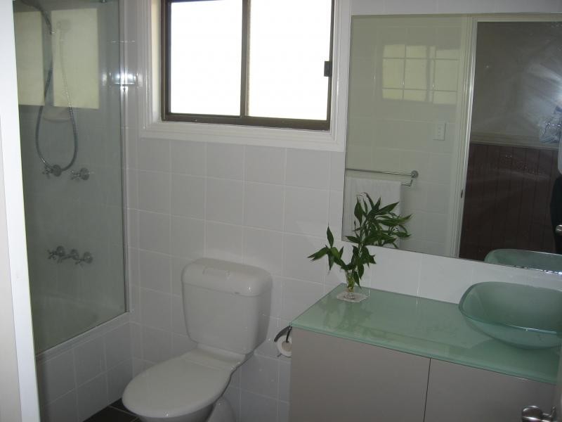 70 Greenwood Village Rd, Redbank Plains QLD 4301