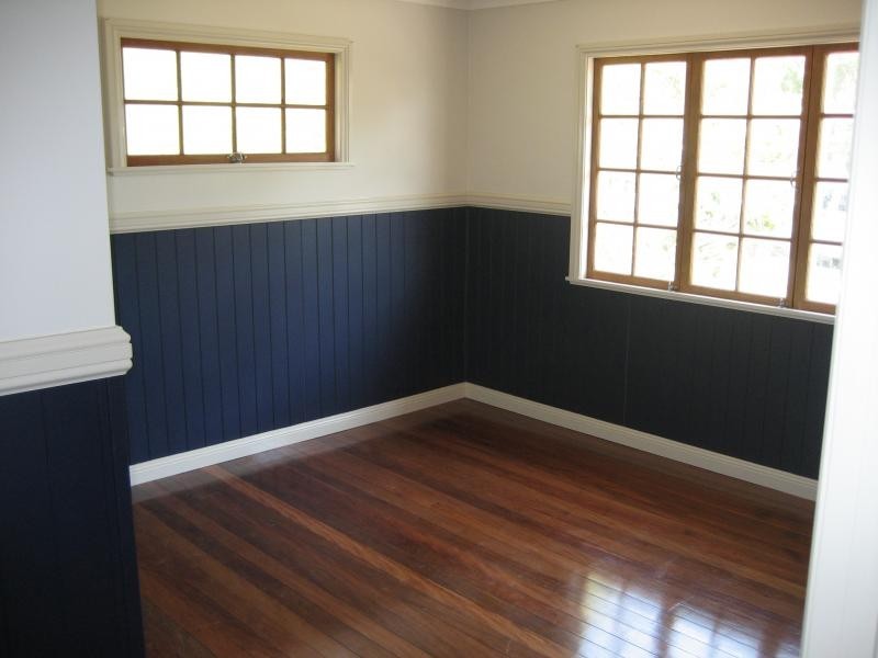 70 Greenwood Village Rd, Redbank Plains QLD 4301