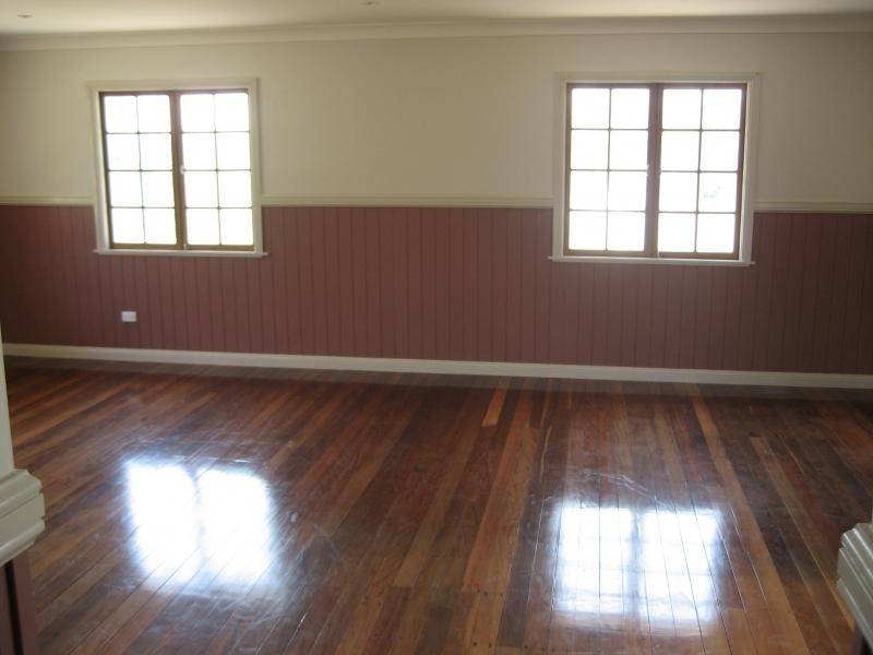 70 Greenwood Village Rd, Redbank Plains QLD 4301