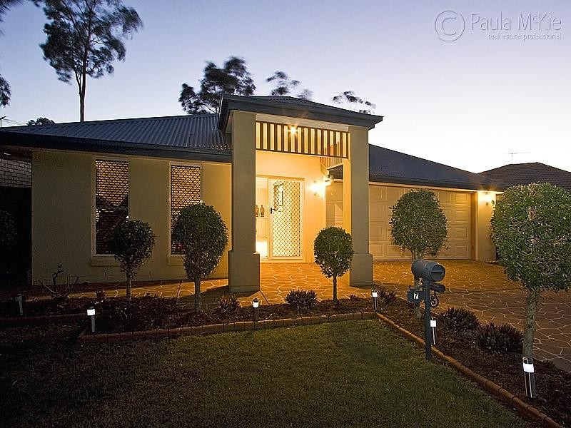 7 Piper Place, Springfield Lakes QLD 4300