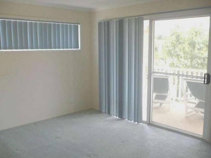 8/1 Abel Smith Crescent, Mount Ommaney QLD 4074