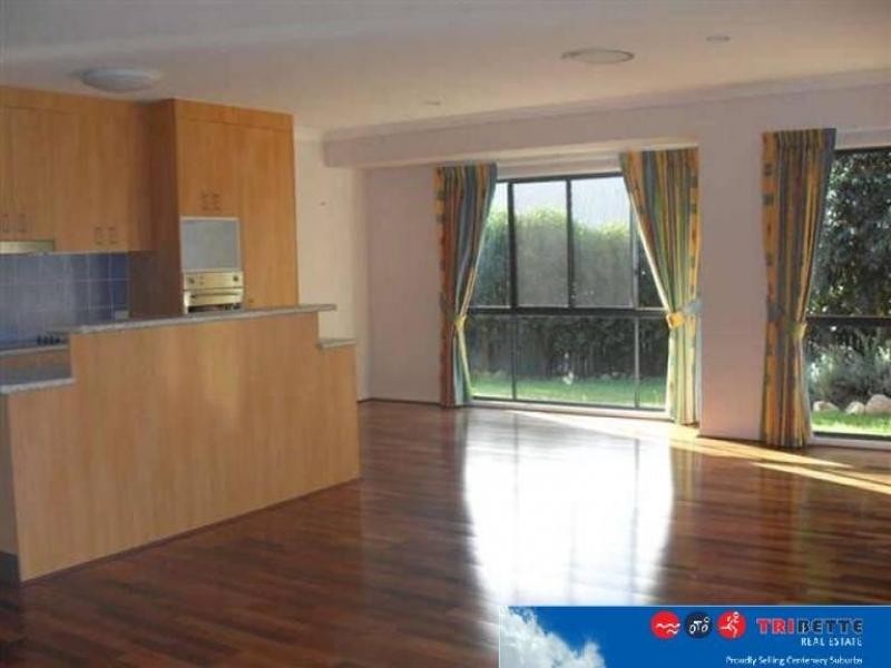 20 Saffron Place, Seventeen Mile Rocks QLD 4073