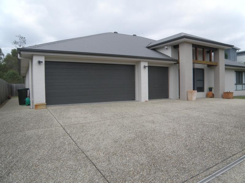 75 Edenbrooke Dr, Seventeen Mile Rocks QLD 4073