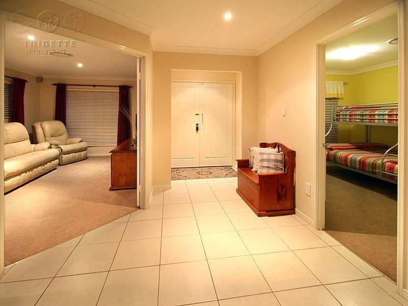 60 Orchard Cres, Springfield Lakes QLD 4300