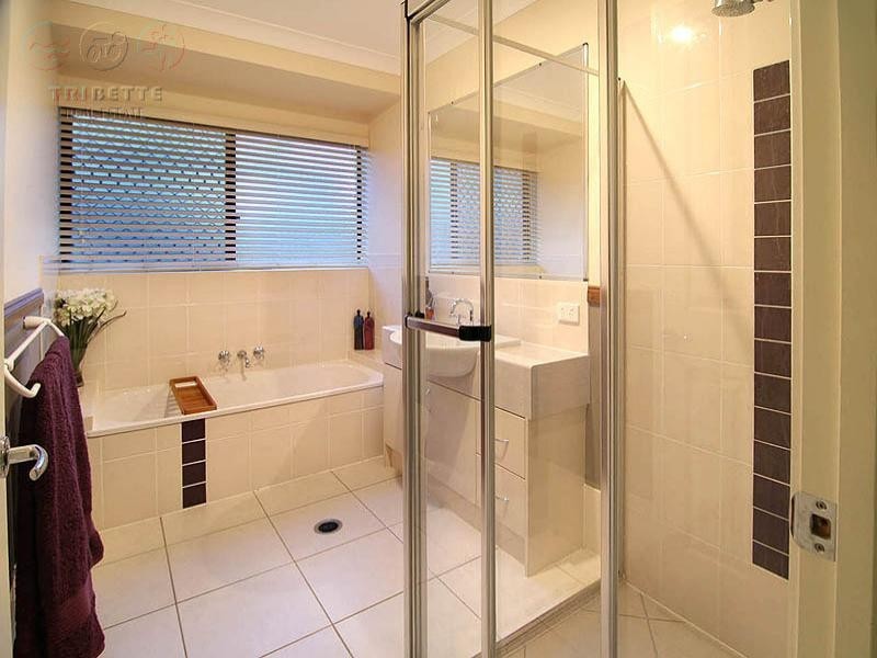 60 Orchard Cres, Springfield Lakes QLD 4300